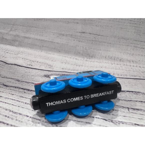 Vintage Thomas & Friends Wooden Railway Thomas Comes to Breakfast - Picture 6 of 6